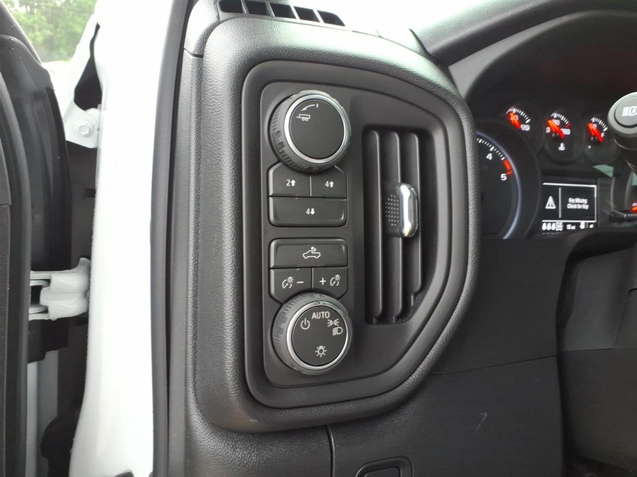 Chevrolet Silverado 2500HD 4WD Crew Cab 159" Work Truck 2026