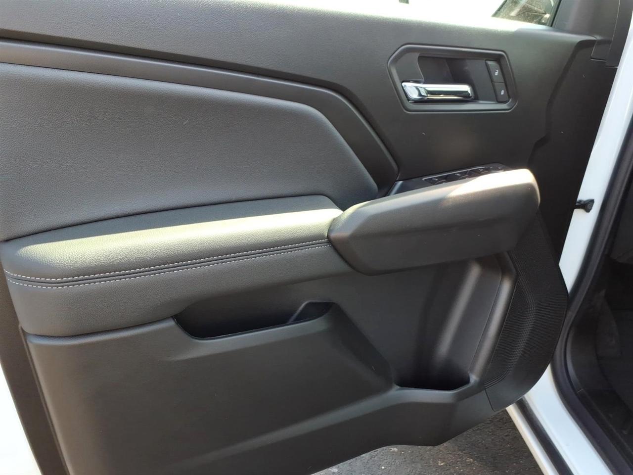 GMC Canyon 2WD Crew Cab Elevation 2026