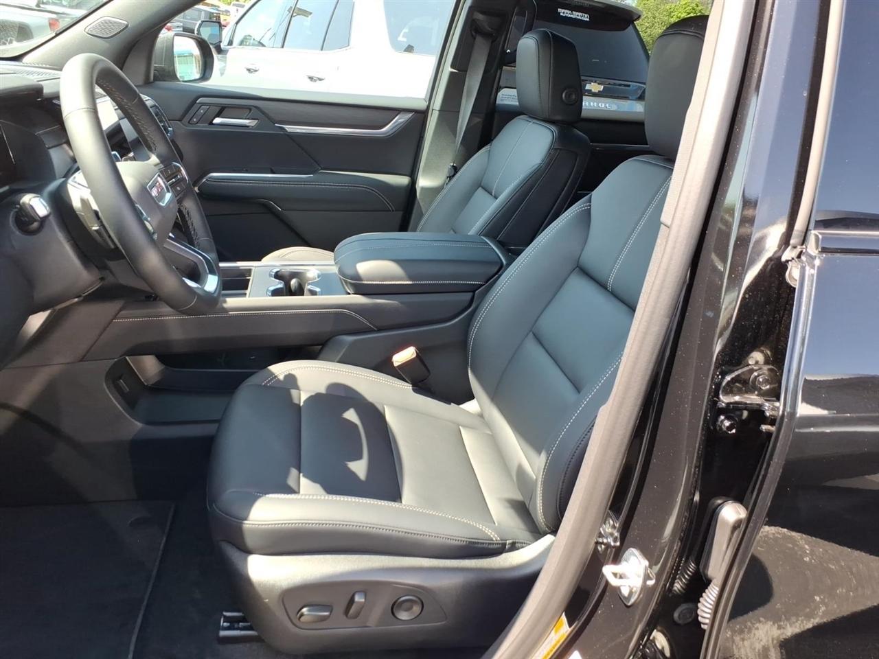 GMC Acadia FWD 4dr Elevation 2026
