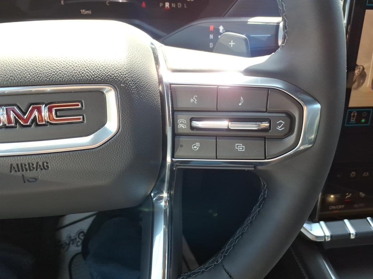 GMC Acadia FWD 4dr Elevation 2026