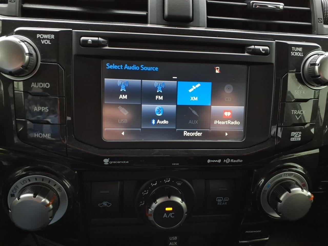 Toyota 4Runner TRD Off Road Premium 4WD (Natl) 2018