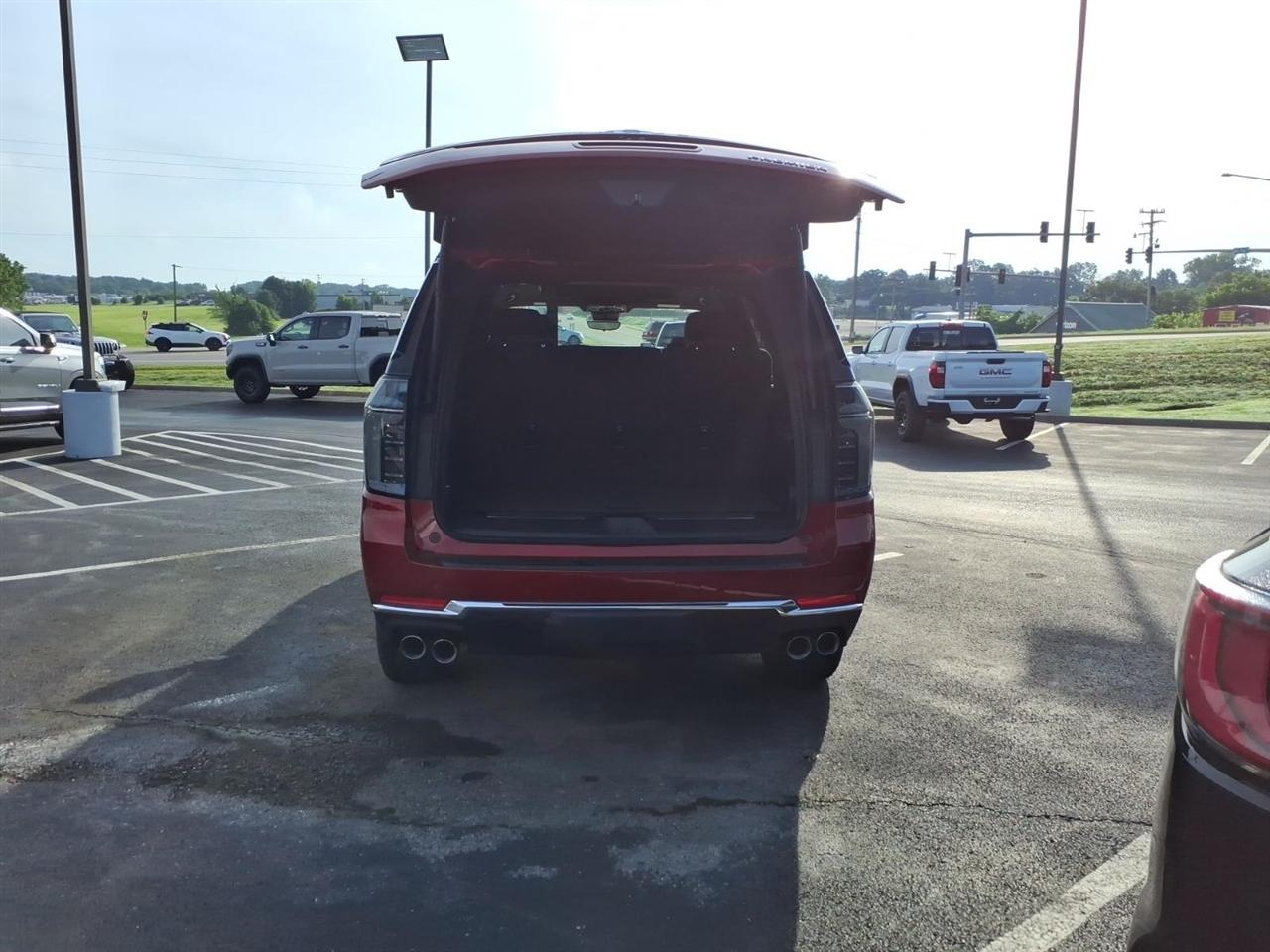 Chevrolet Tahoe 4WD 4dr Premier 2026