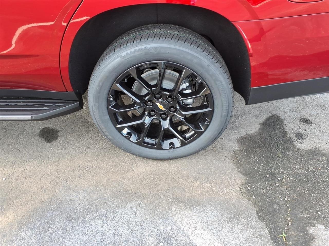 Chevrolet Tahoe 4WD 4dr Premier 2026