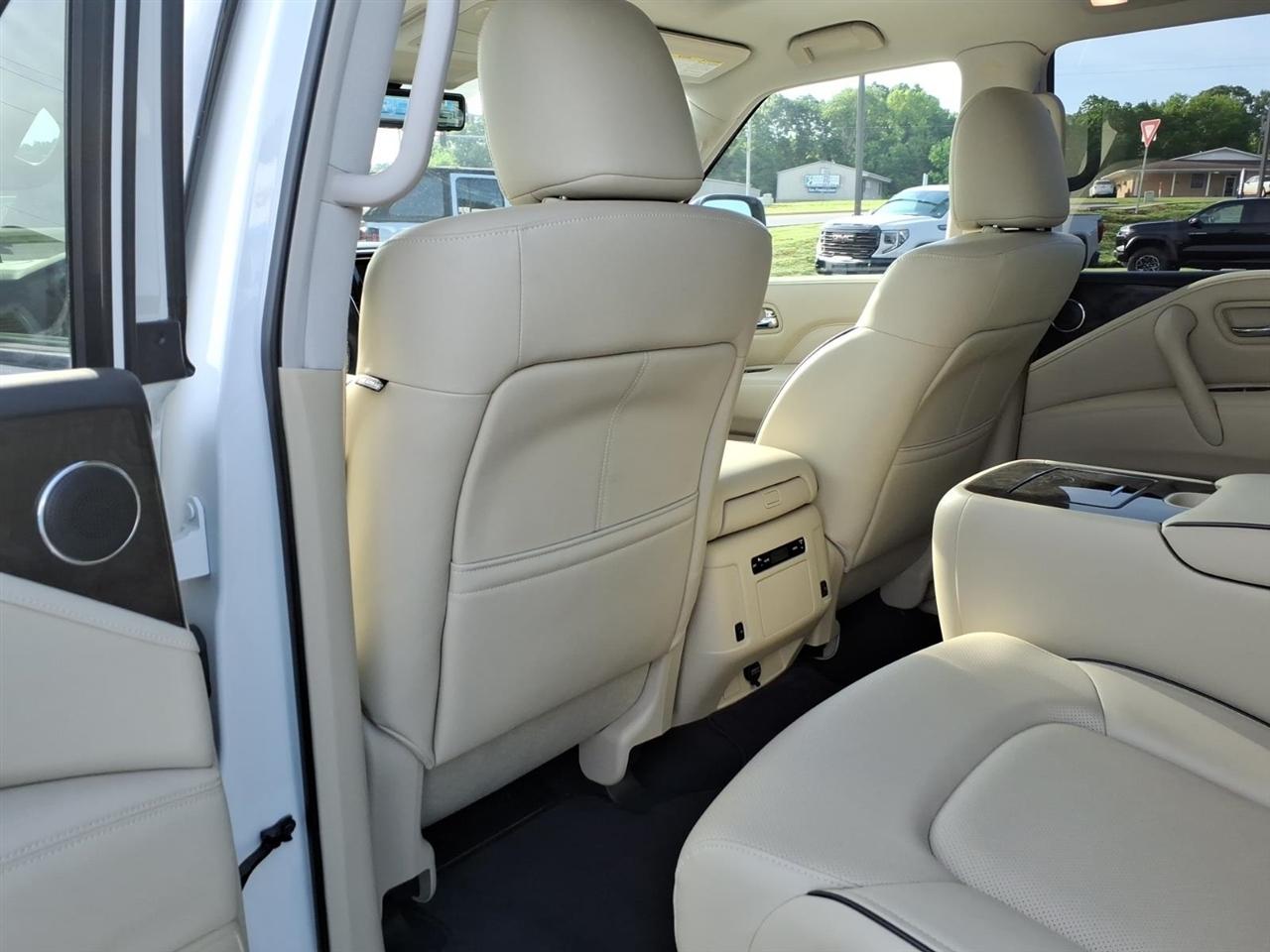 Infiniti QX80 LUXE RWD 2020