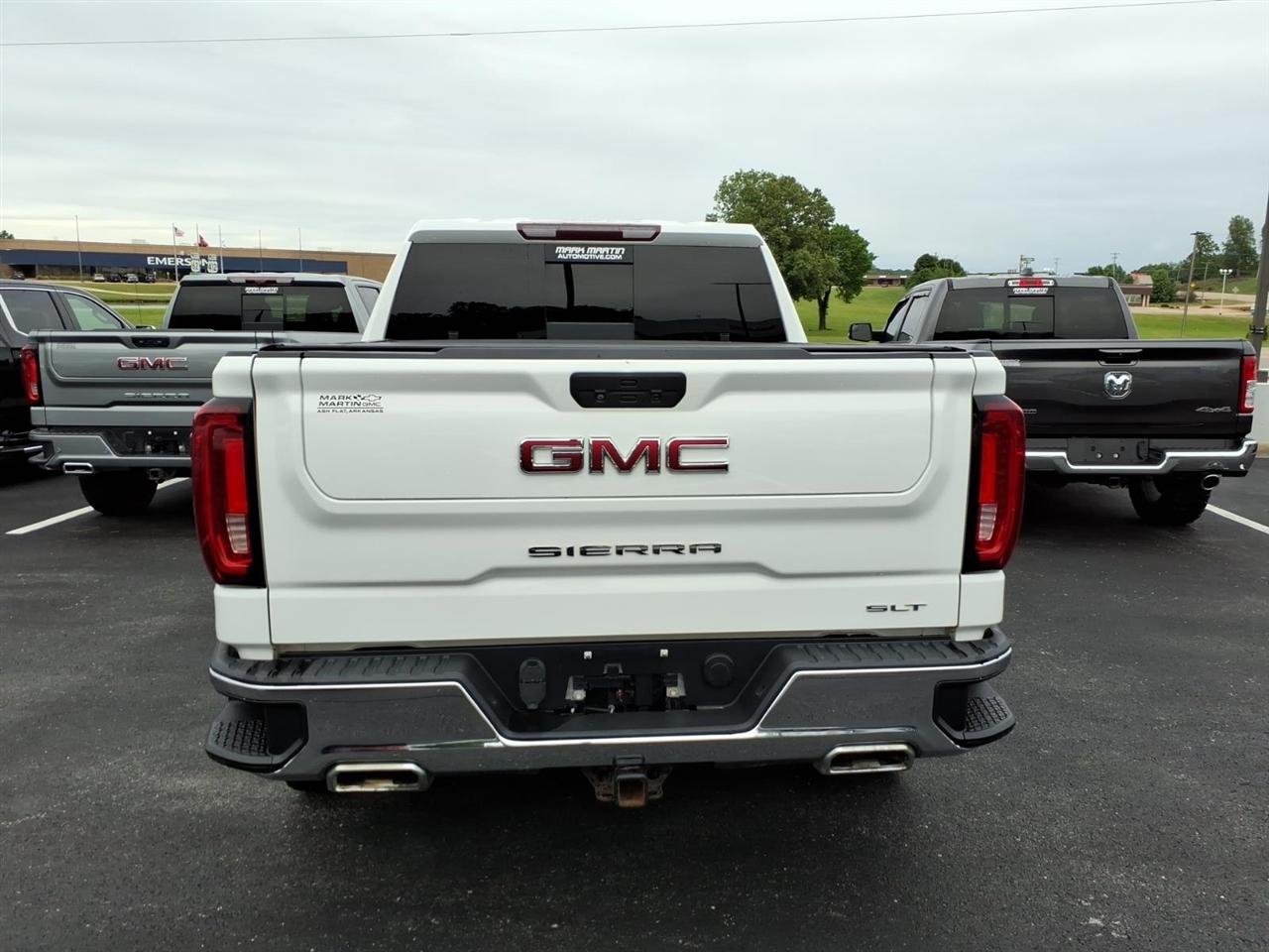 GMC Sierra 1500 4WD Crew Cab 147" SLT 2020