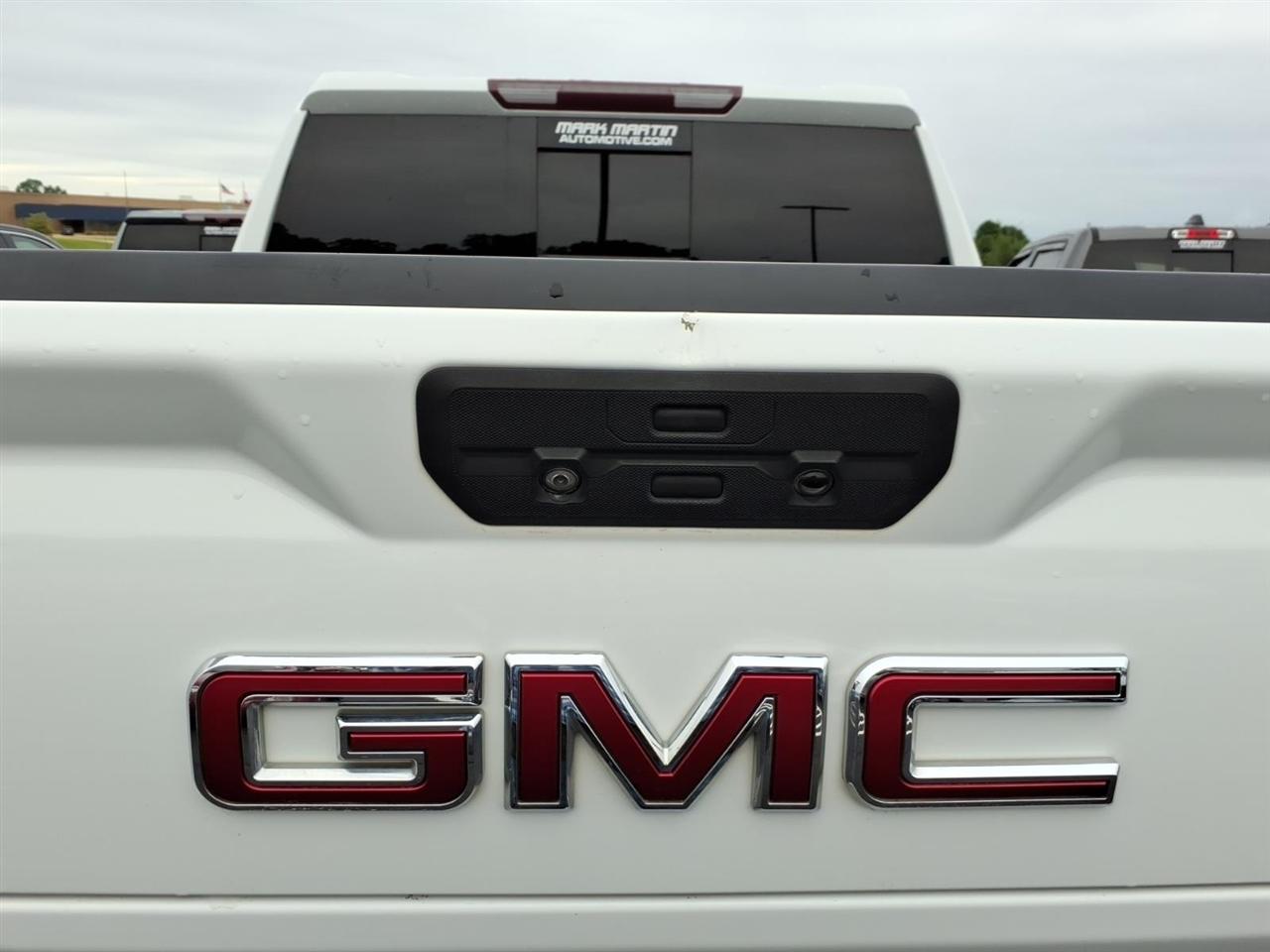 GMC Sierra 1500 4WD Crew Cab 147" SLT 2020