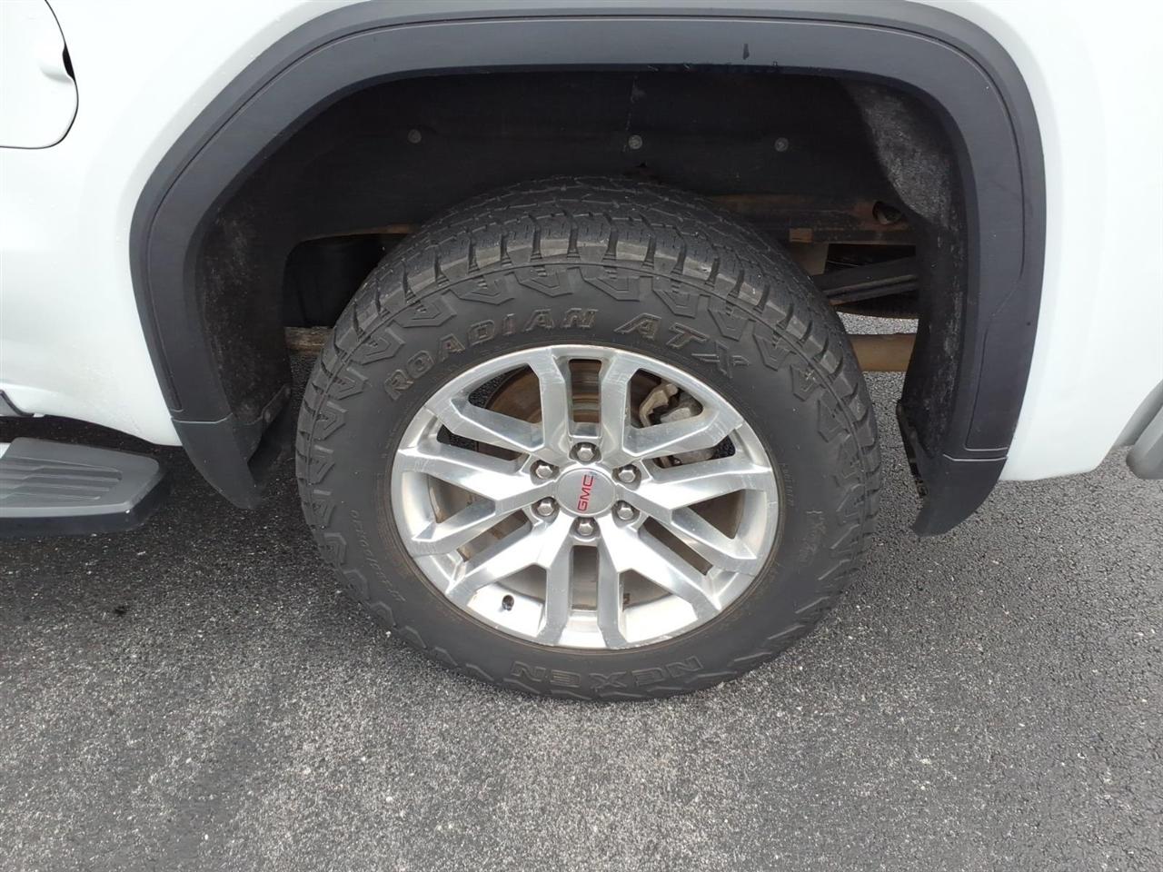 GMC Sierra 1500 4WD Crew Cab 147" SLT 2020