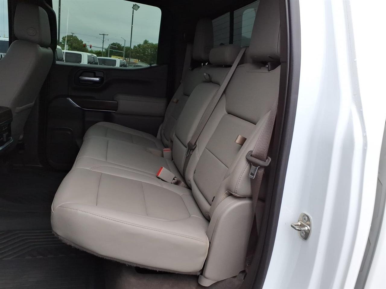GMC Sierra 1500 4WD Crew Cab 147" SLT 2020