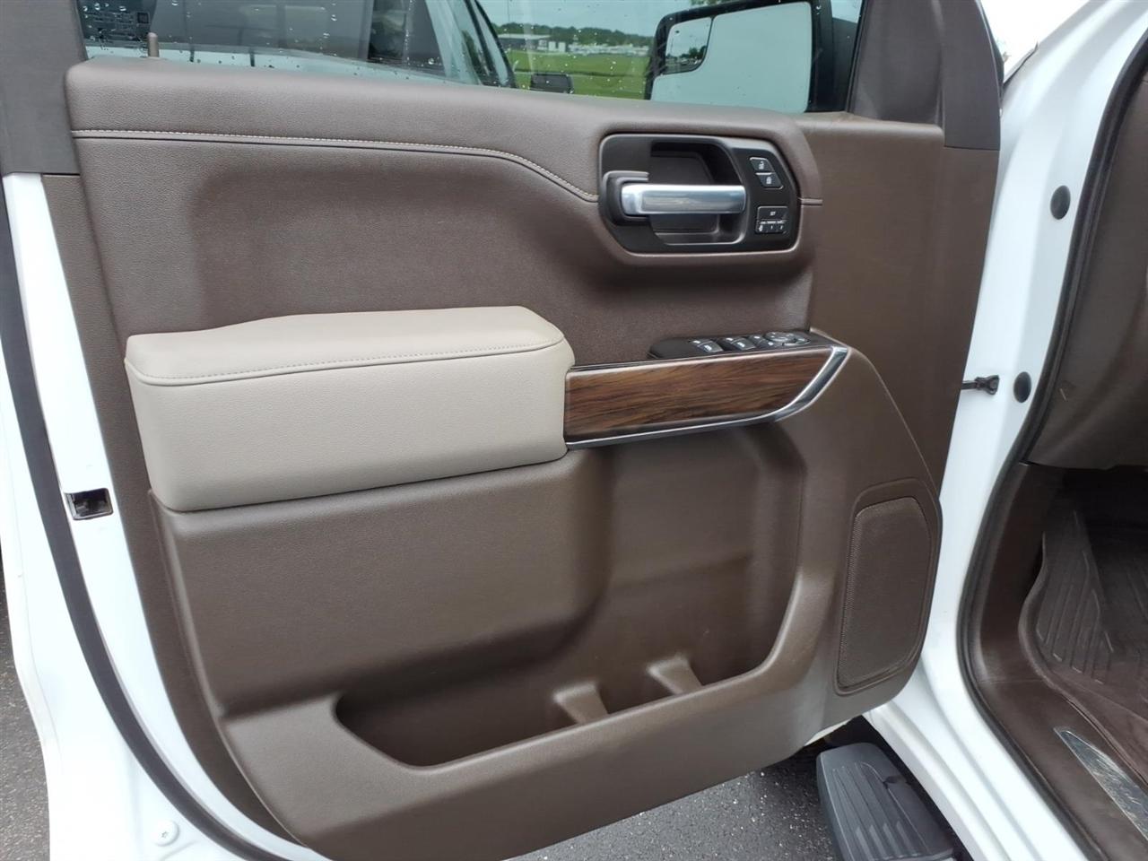 GMC Sierra 1500 4WD Crew Cab 147" SLT 2020