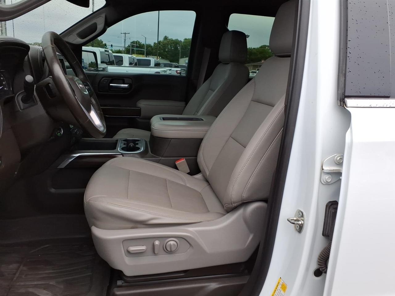 GMC Sierra 1500 4WD Crew Cab 147" SLT 2020
