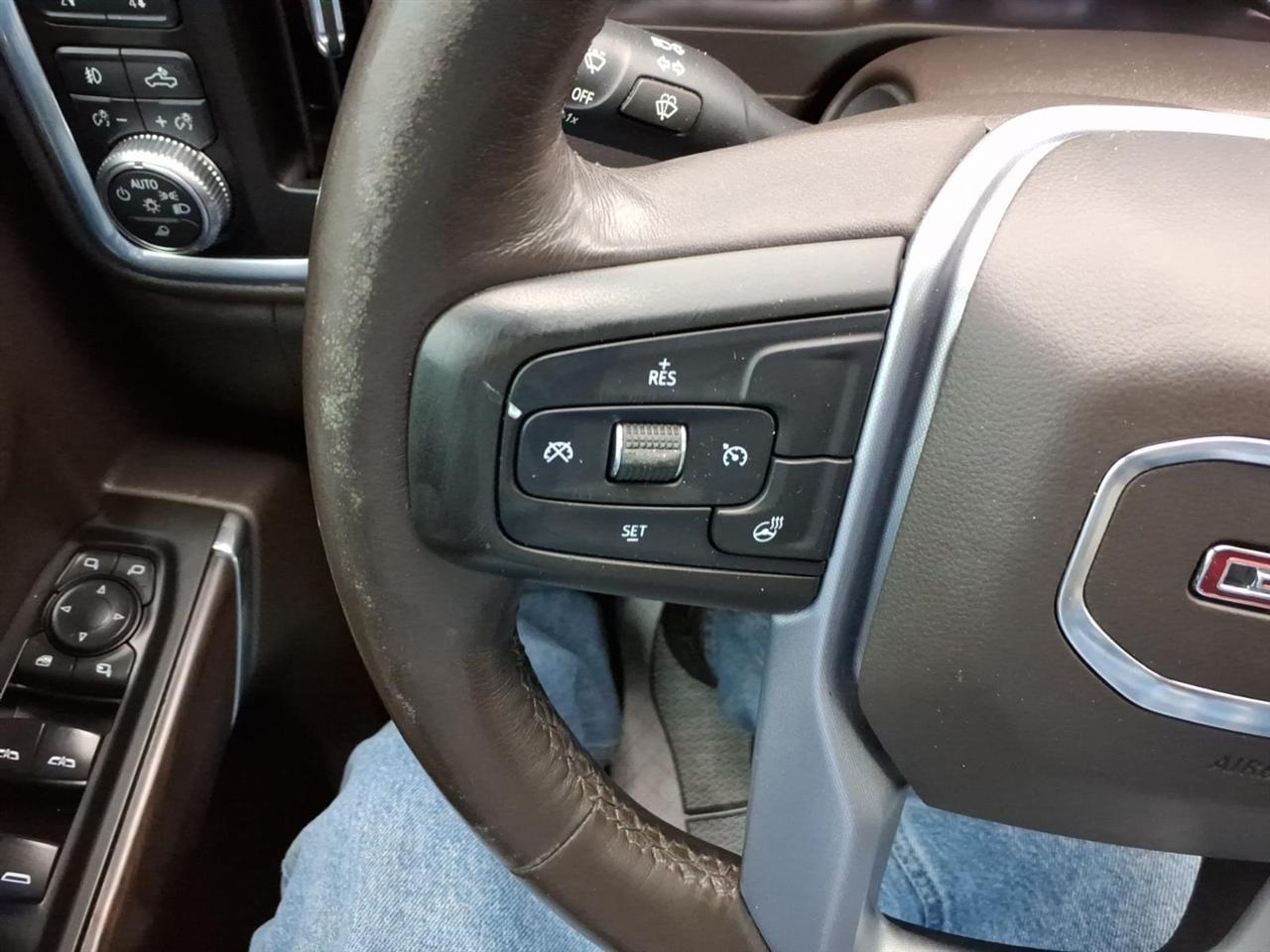 GMC Sierra 1500 4WD Crew Cab 147" SLT 2020