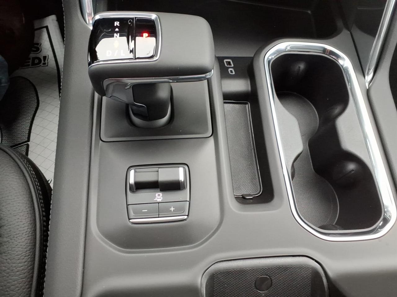 GMC Sierra 1500 4WD Crew Cab 147" Denali 2026