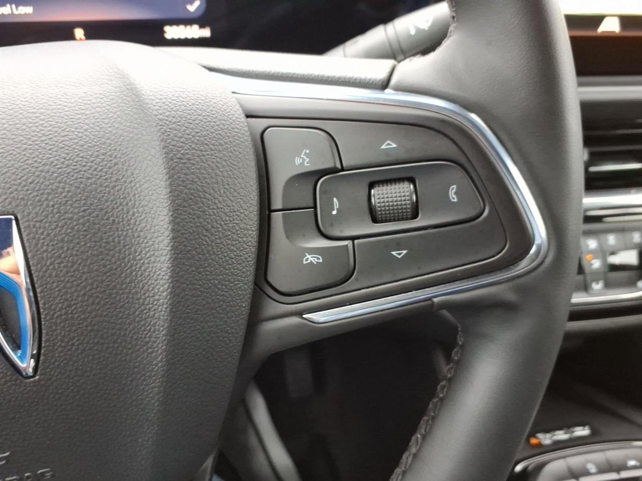 Buick Envista FWD 4dr Sport Touring 2025