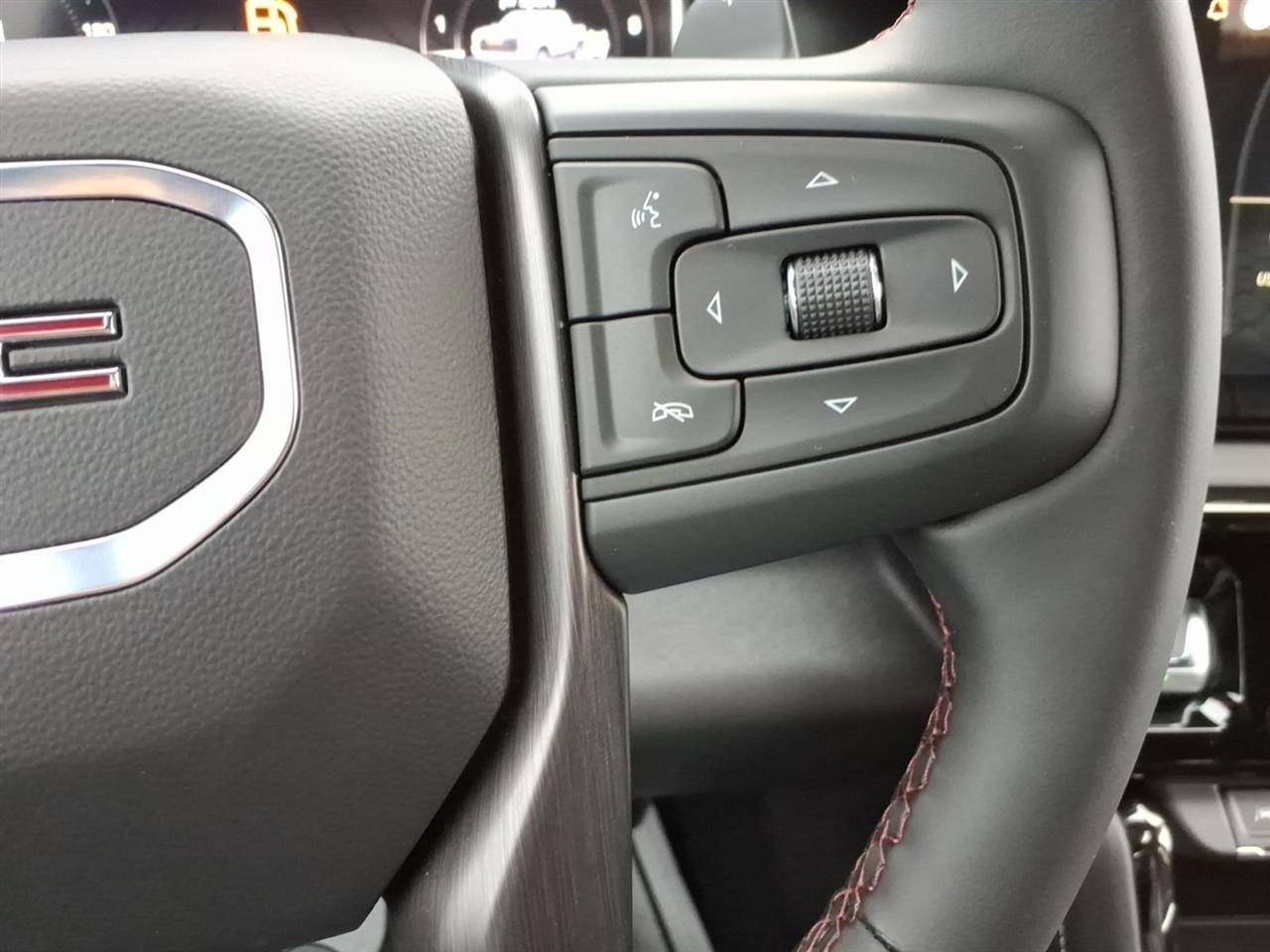 GMC Sierra 1500 4WD Crew Cab 147" AT4X 2026