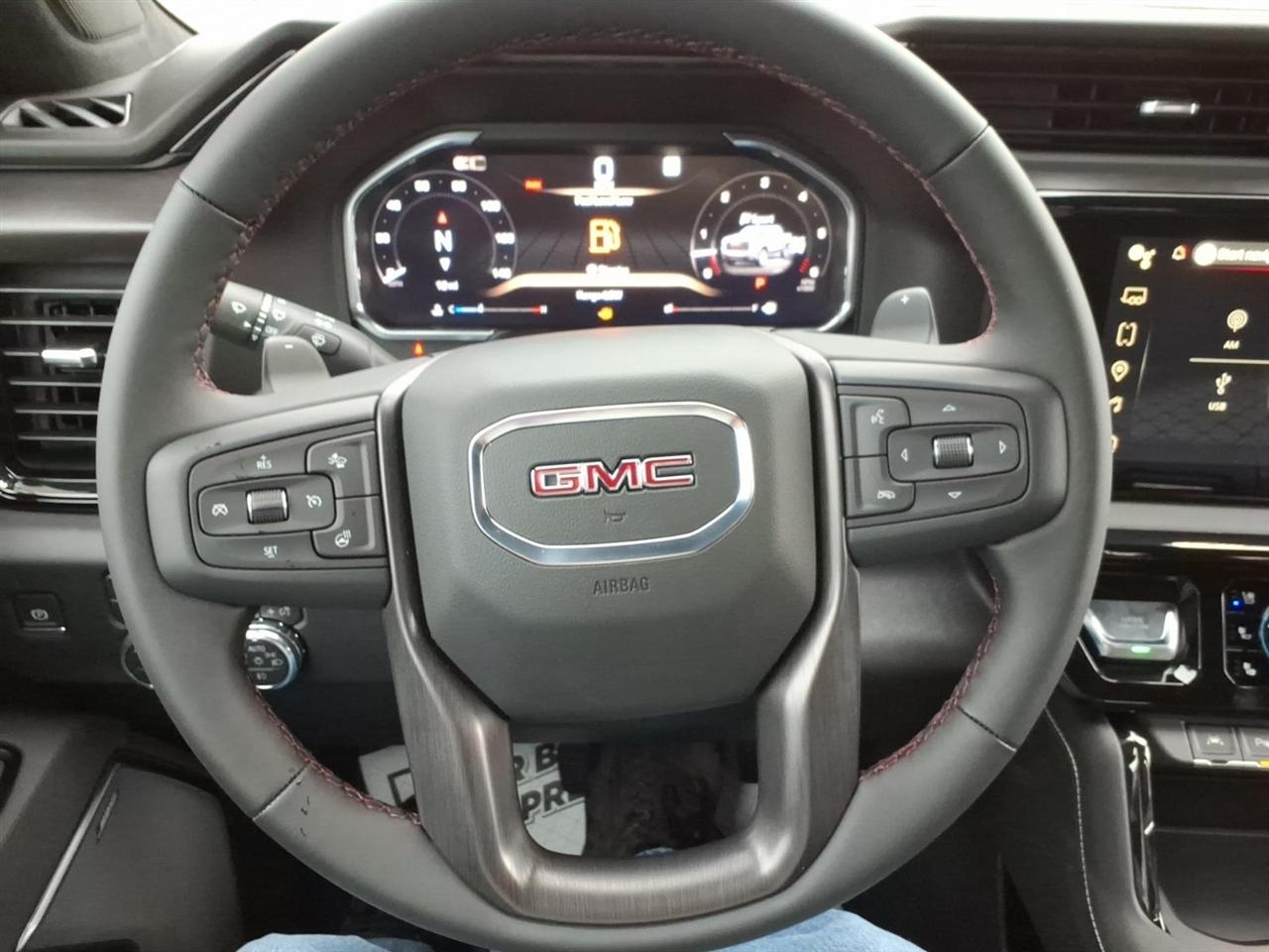 GMC Sierra 1500 4WD Crew Cab 147" AT4X 2026