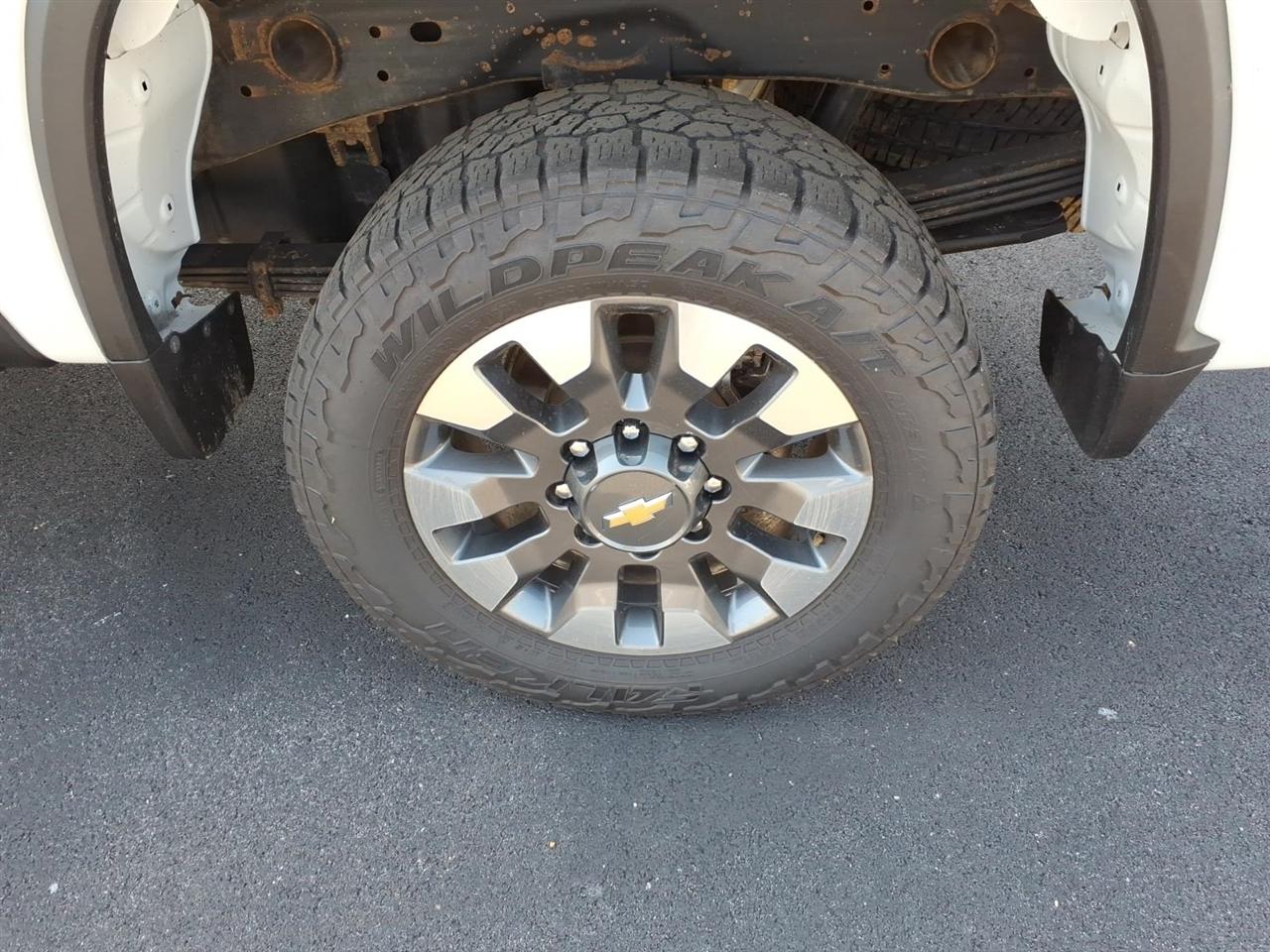 Chevrolet Silverado 2500HD 4WD Crew Cab 159" Custom 2021