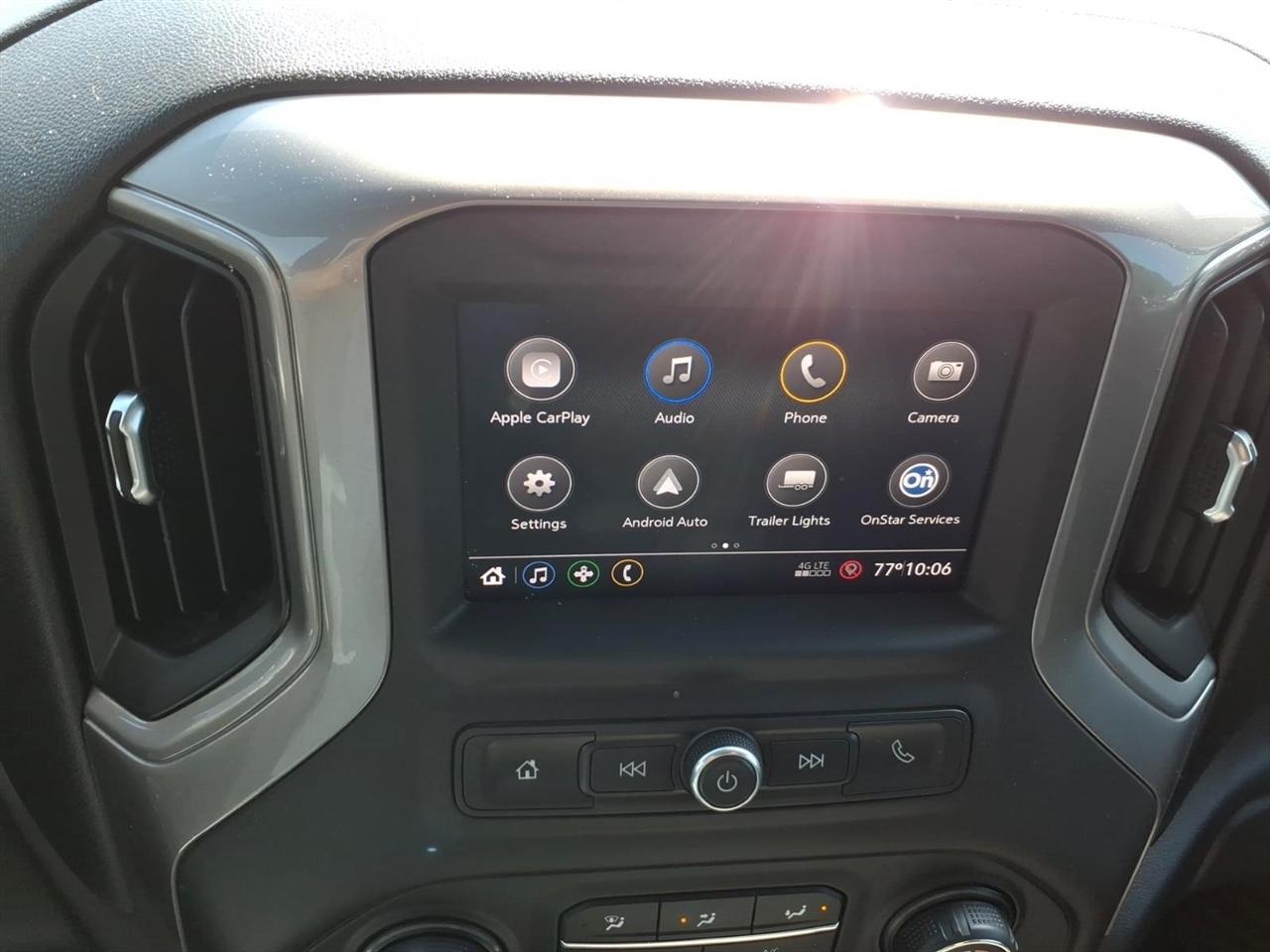 Chevrolet Silverado 2500HD 4WD Crew Cab 159" Custom 2021