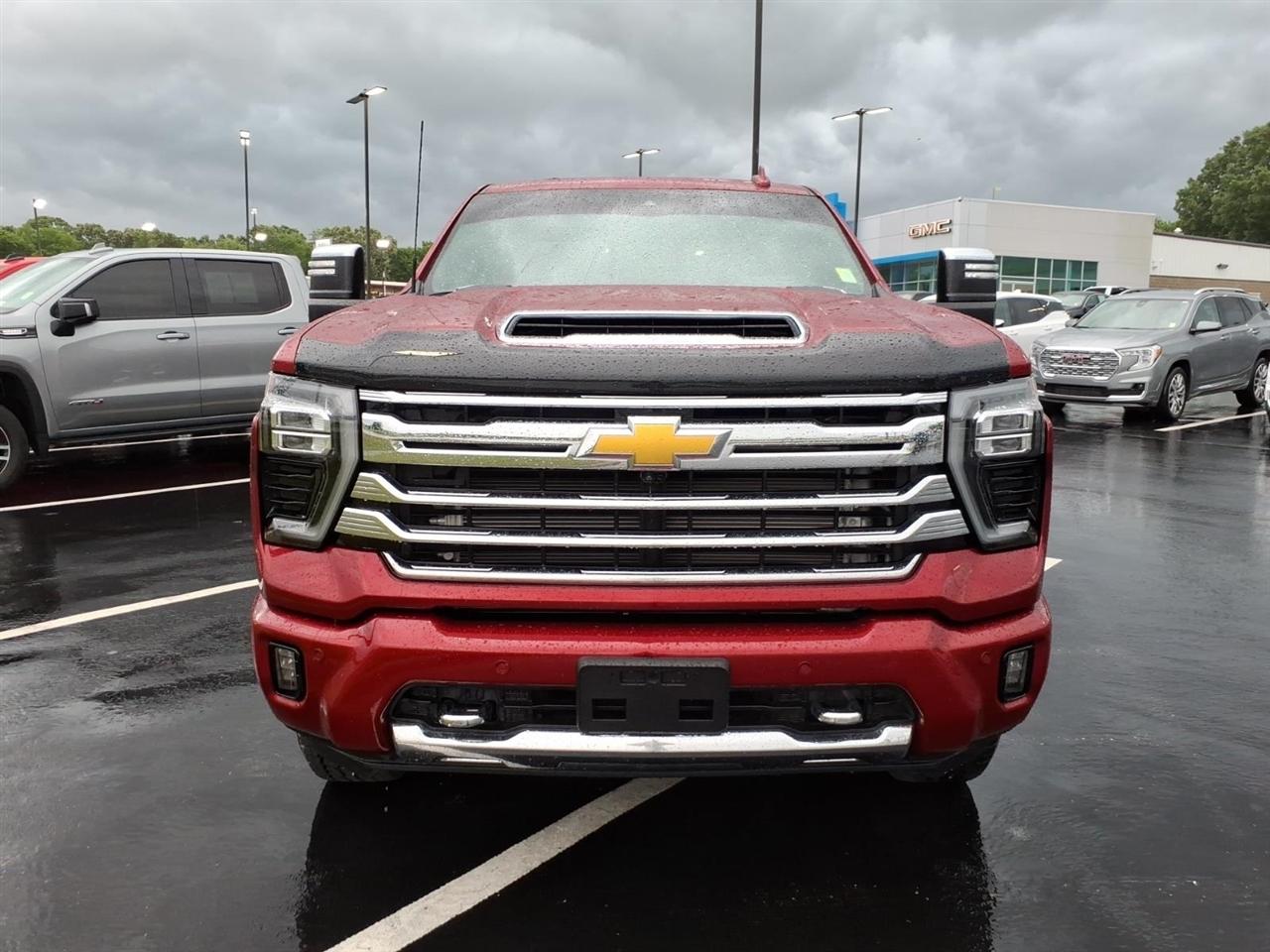 Chevrolet Silverado 2500HD 4WD Crew Cab 159" High Country 2024