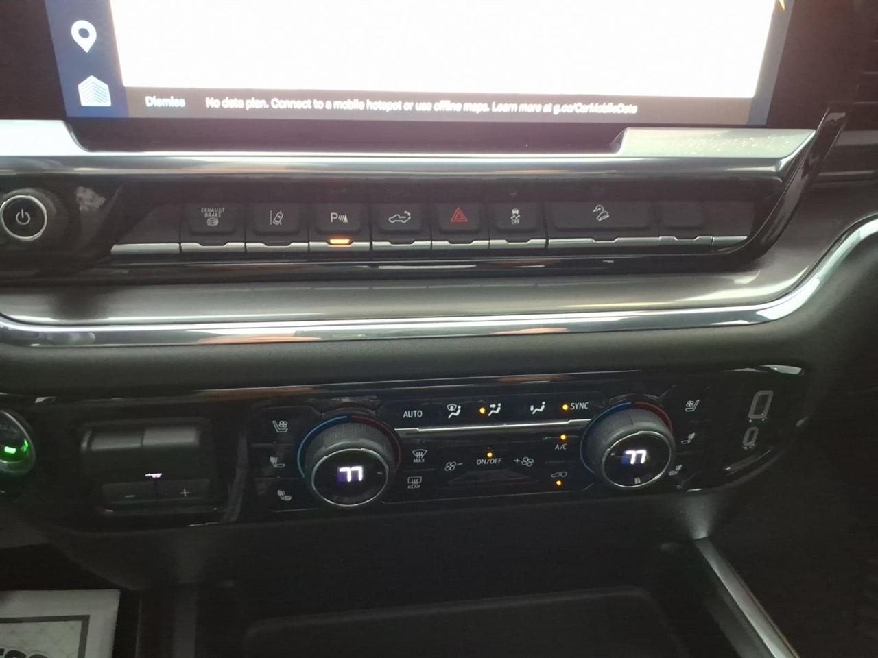 Chevrolet Silverado 2500HD 4WD Crew Cab 159" High Country 2024