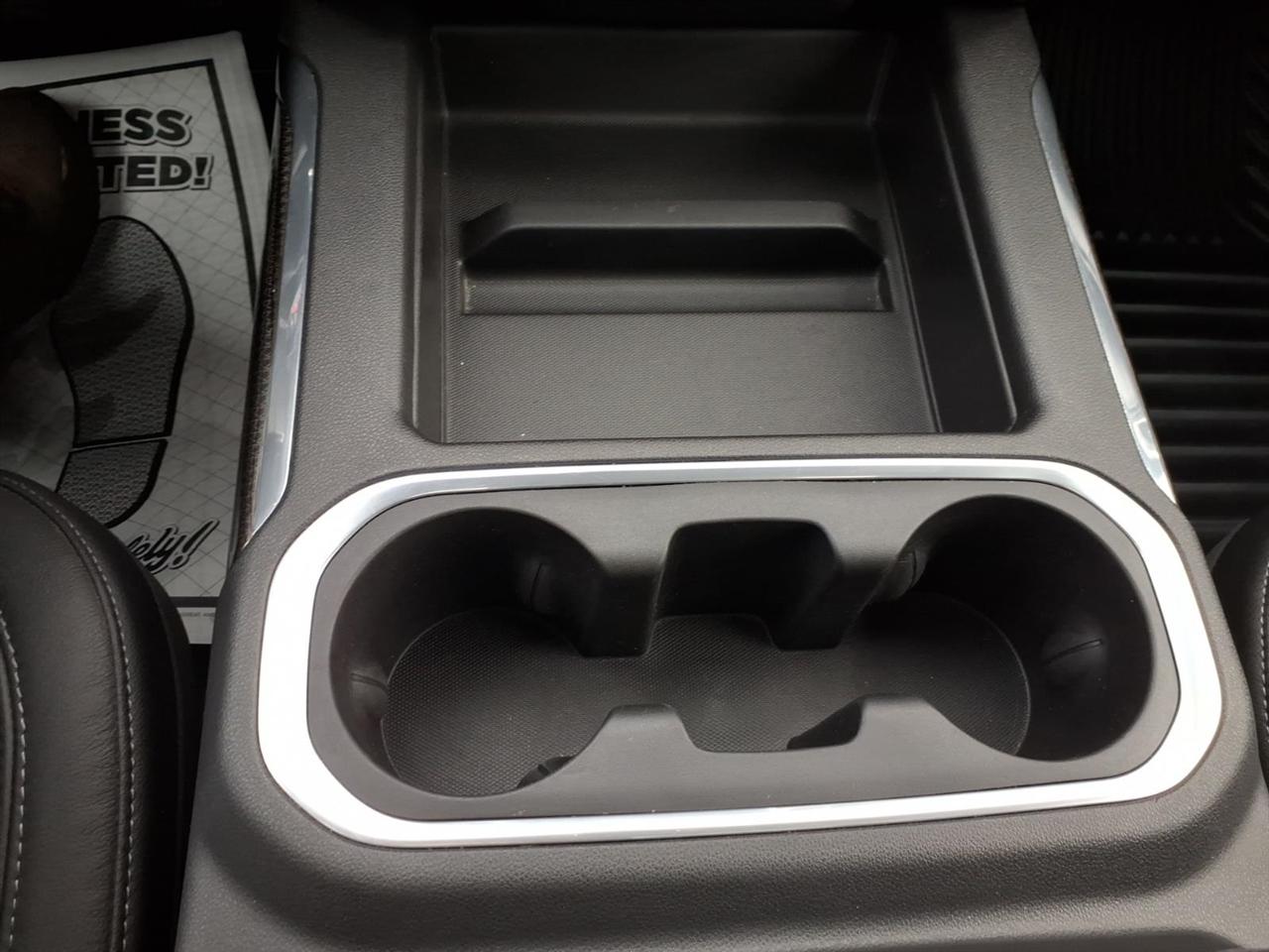 Chevrolet Silverado 1500 4WD Crew Cab 147" RST 2019