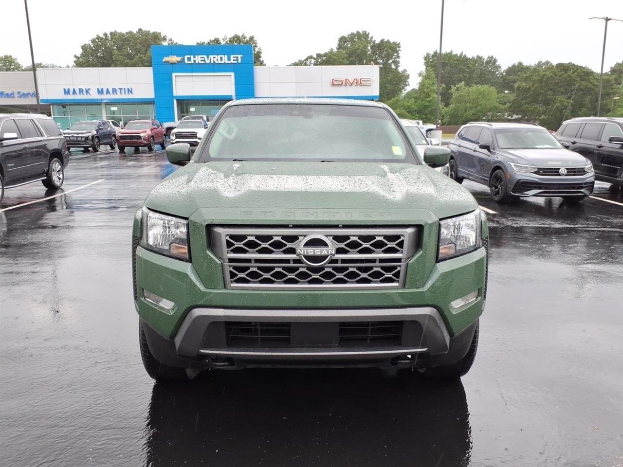 Nissan Frontier Crew Cab 4x4 SV Auto 2023