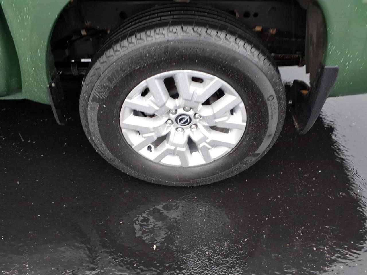Nissan Frontier Crew Cab 4x4 SV Auto 2023