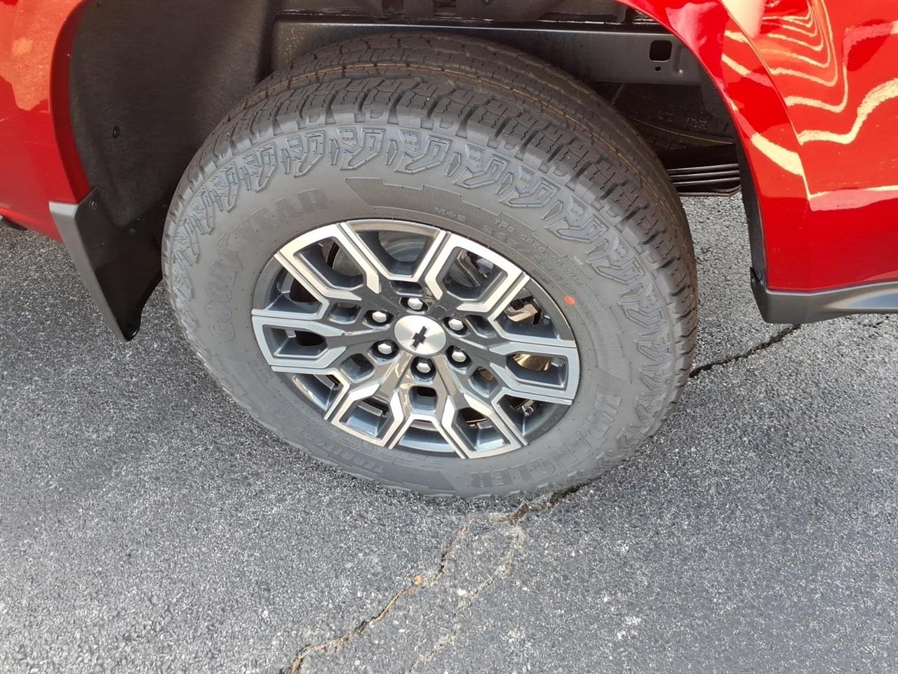 Chevrolet Colorado 4WD Crew Cab Z71 2026