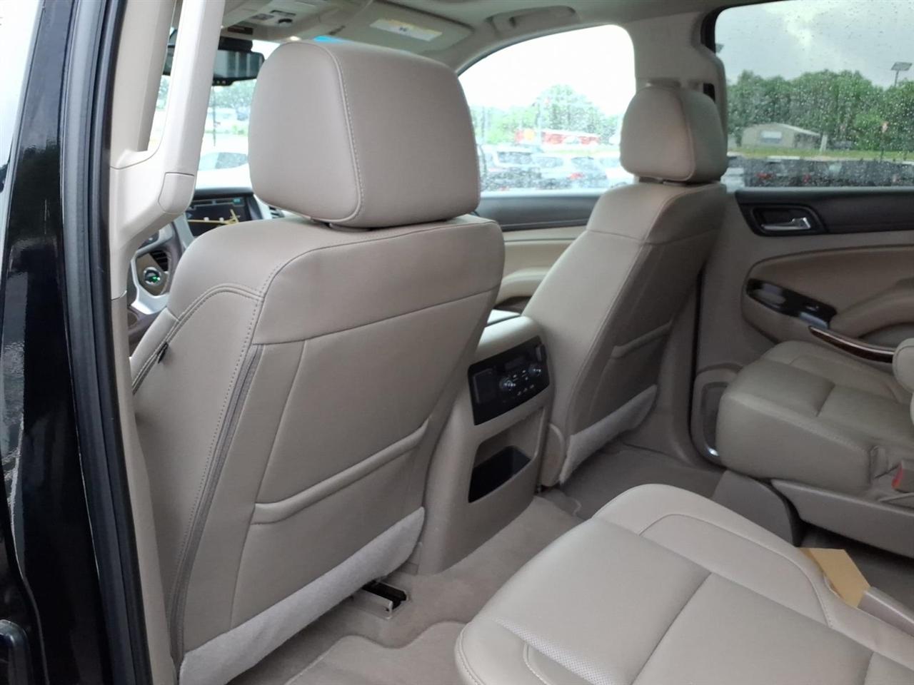 GMC Yukon 4WD 4dr SLT 2019