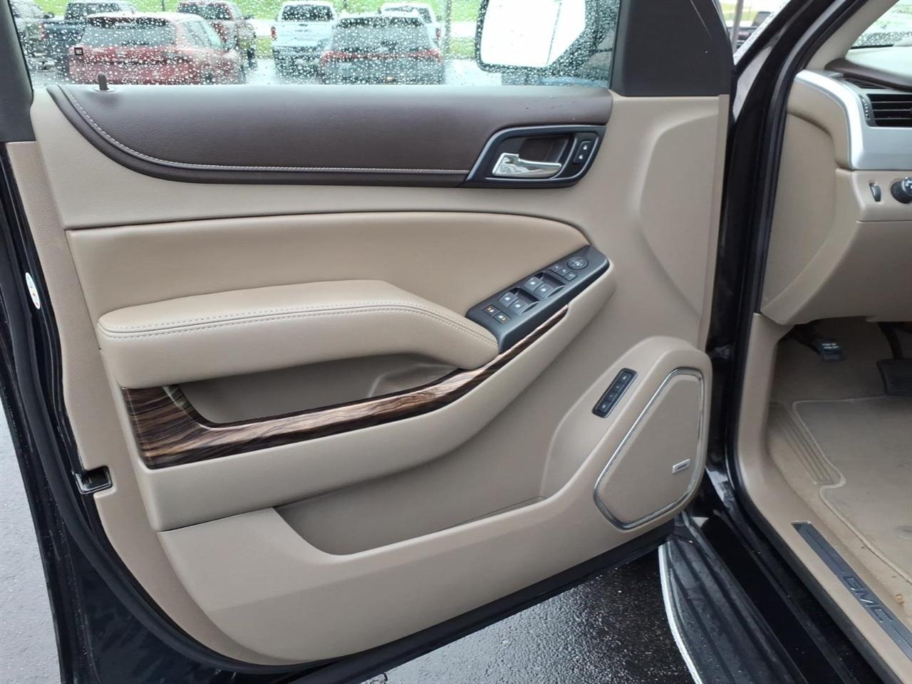 GMC Yukon 4WD 4dr SLT 2019