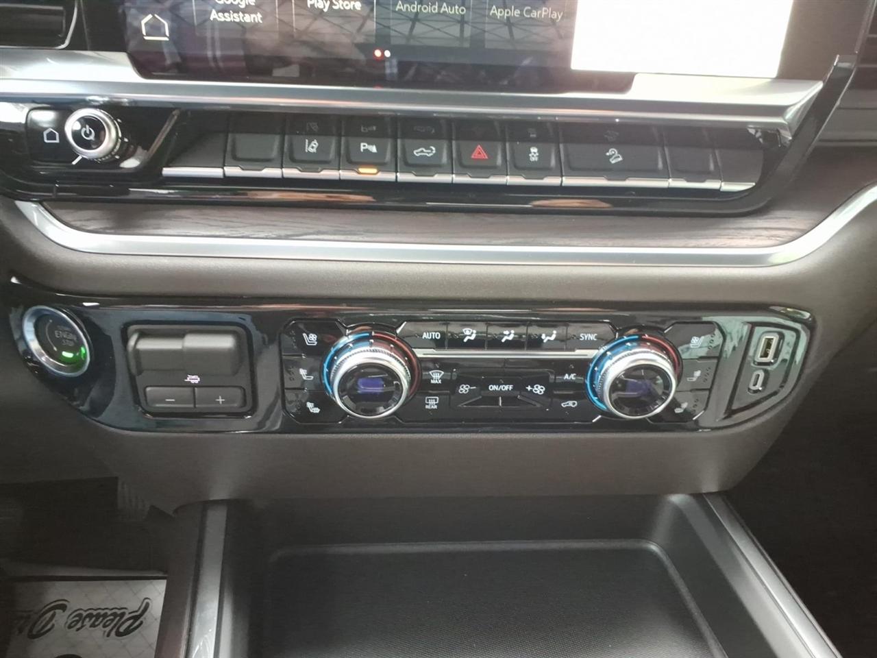 GMC Sierra 2500HD 4WD Crew Cab 159" SLT 2026