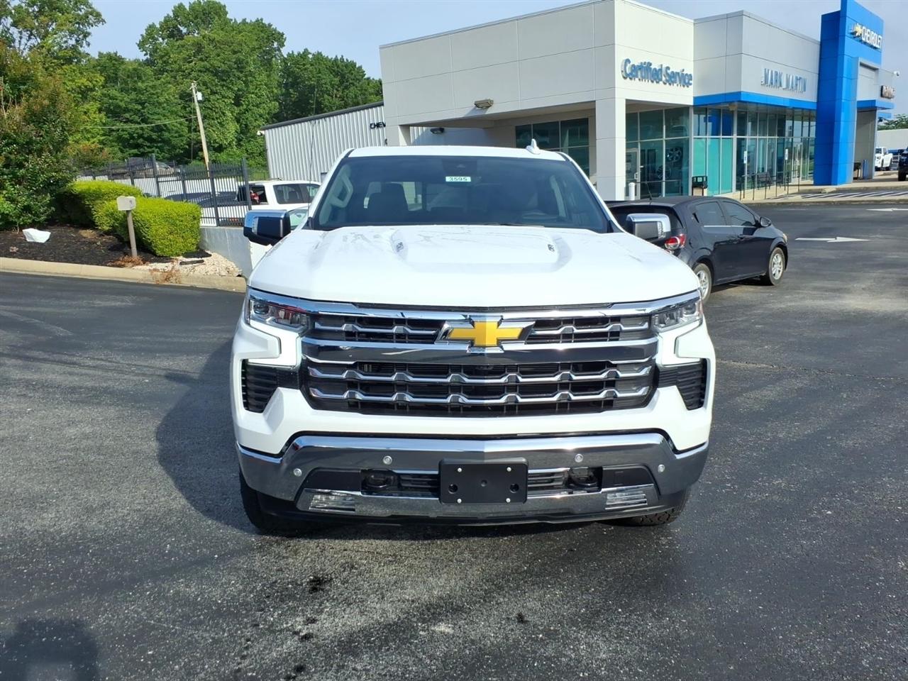 Chevrolet Silverado 1500 4WD Crew Cab 147" LTZ 2026