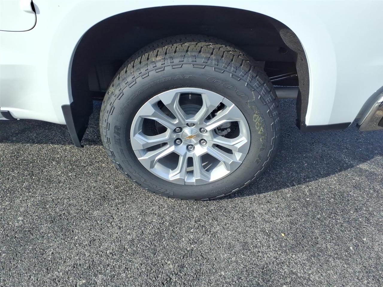 Chevrolet Silverado 1500 4WD Crew Cab 147" LTZ 2026