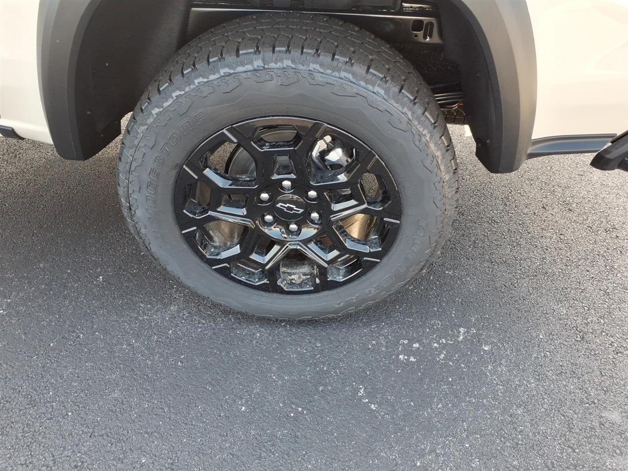 2026 Chevrolet Colorado 4WD Crew Cab Trail Boss