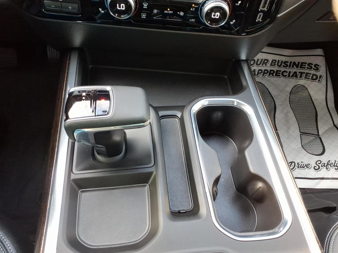 GMC Sierra 1500 4WD Crew Cab 147" Elevation w/3SB 2024