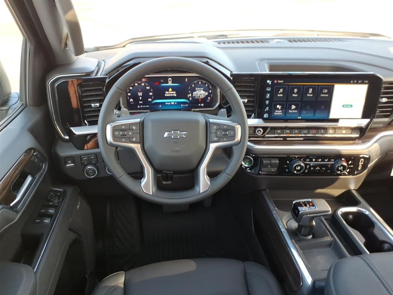 Chevrolet Silverado 1500 4WD Crew Cab 147" RST 2026
