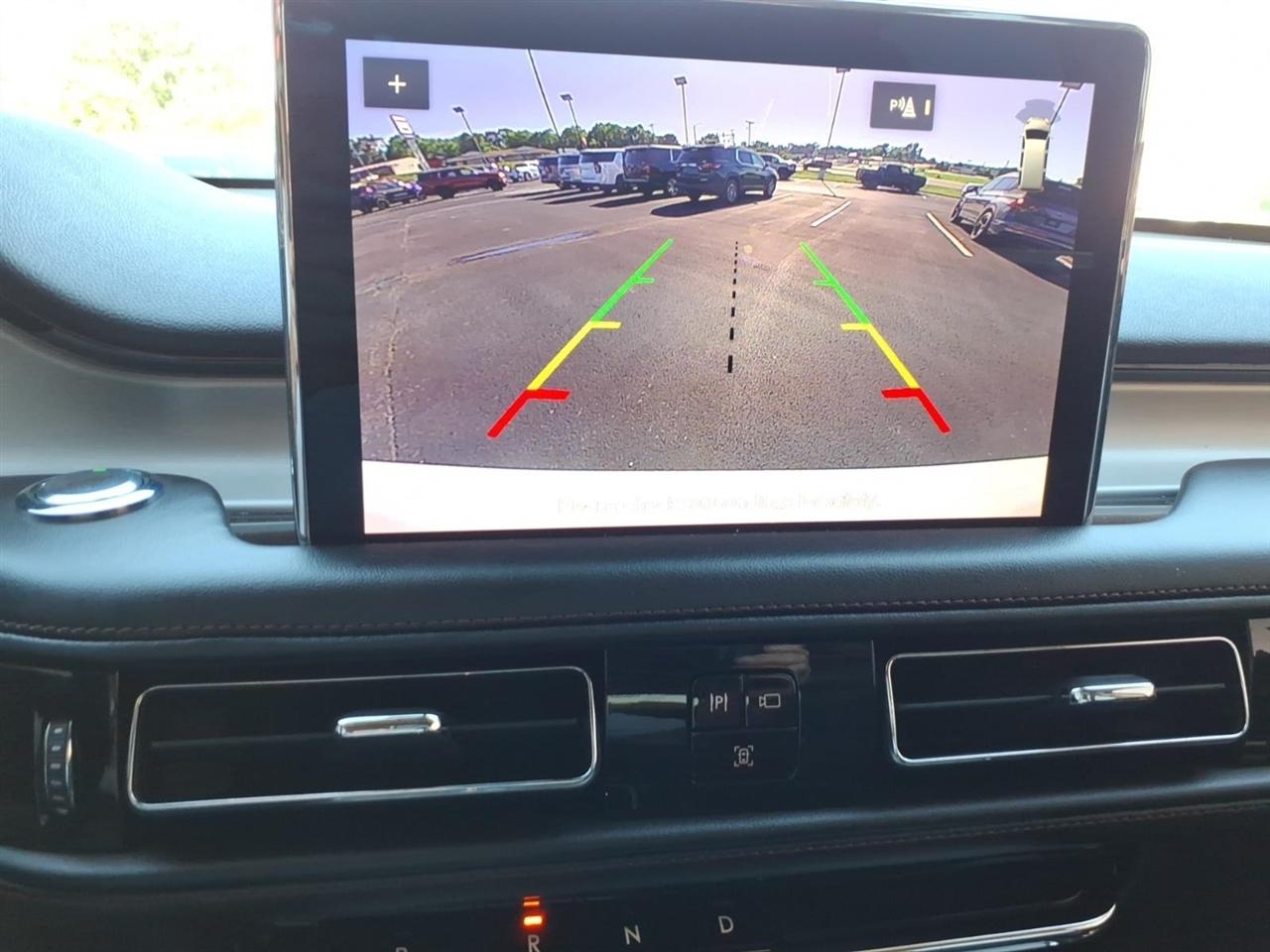 Lincoln Aviator Standard AWD 2023