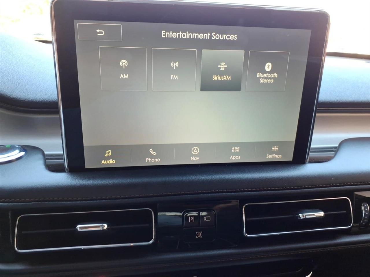 Lincoln Aviator Standard AWD 2023