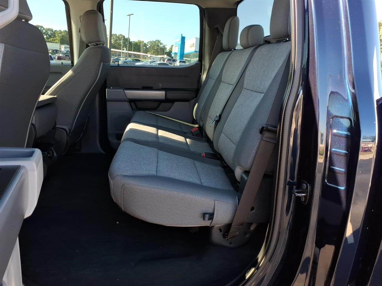 Ford Super Duty F-350 SRW King Ranch 4WD Crew Cab 8' Box 2024