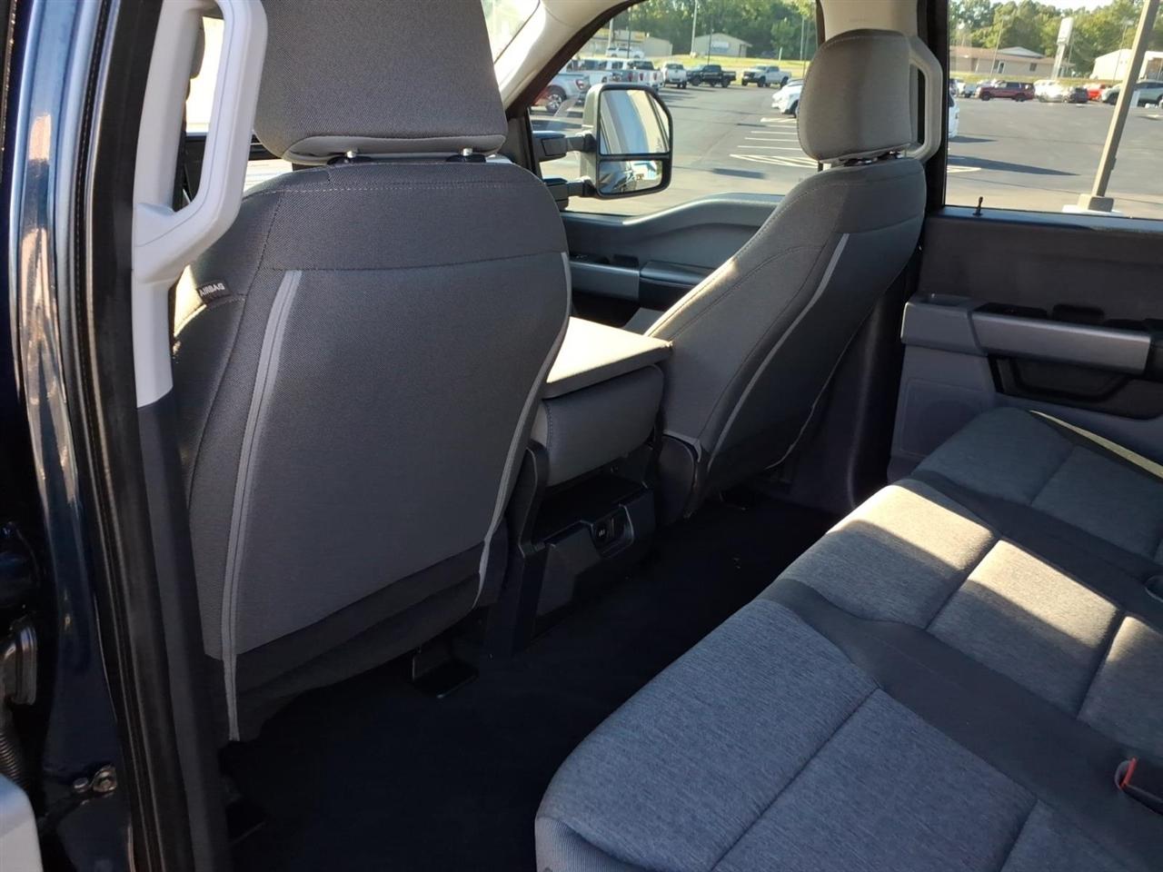 Ford Super Duty F-350 SRW King Ranch 4WD Crew Cab 8' Box 2024