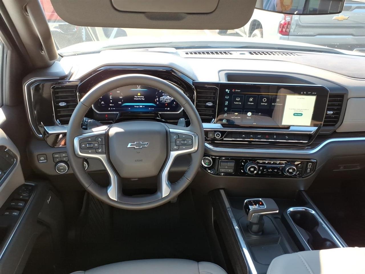 Chevrolet Silverado 1500 4WD Crew Cab 147" RST 2026