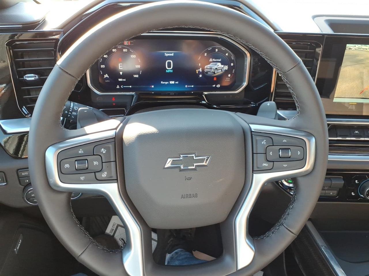 Chevrolet Silverado 1500 4WD Crew Cab 147" RST 2026