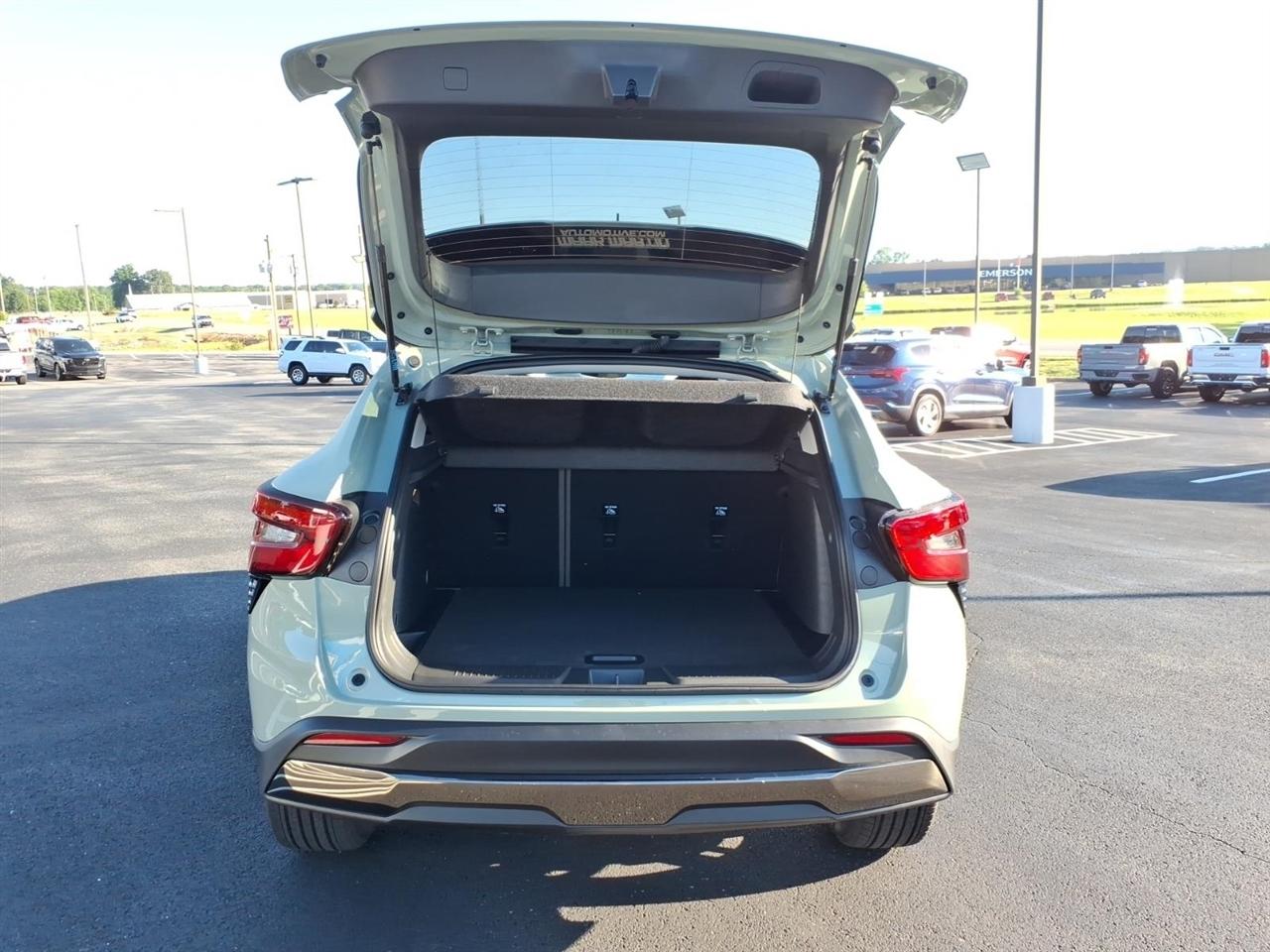 Chevrolet Trax FWD 4dr ACTIV 2026