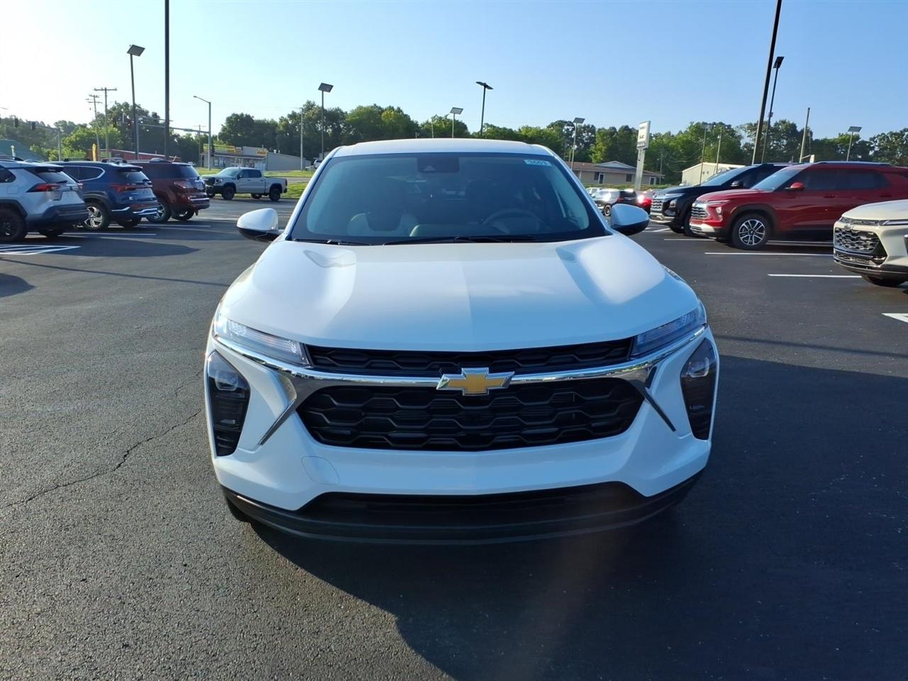 Chevrolet Trax FWD 4dr LS 2026