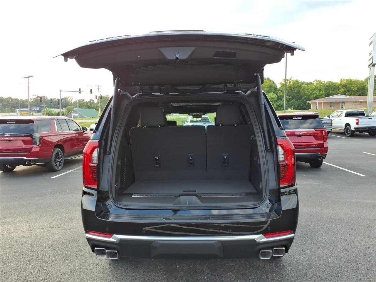 GMC Yukon 4WD 4dr Denali 2026
