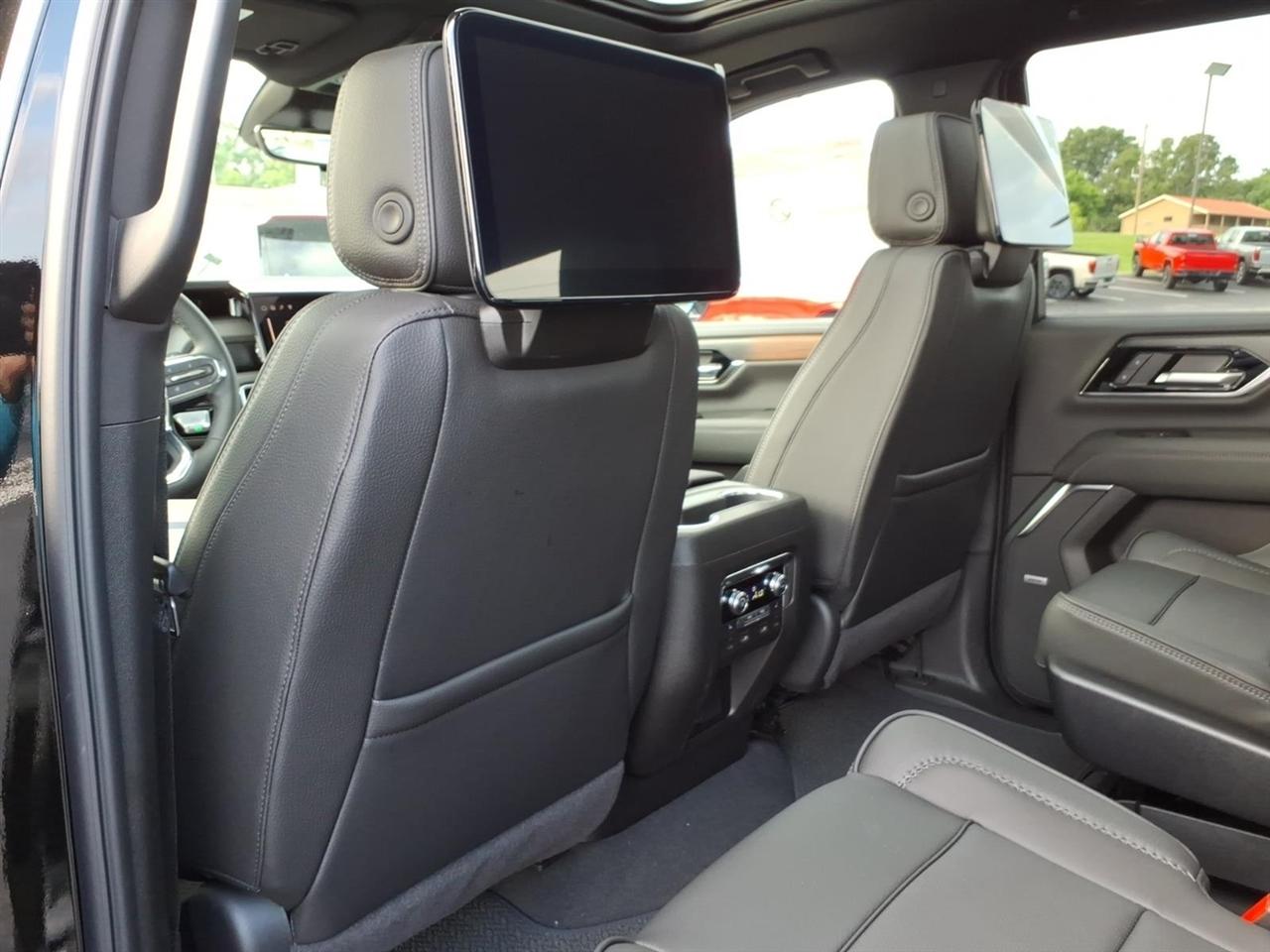 GMC Yukon 4WD 4dr Denali 2026