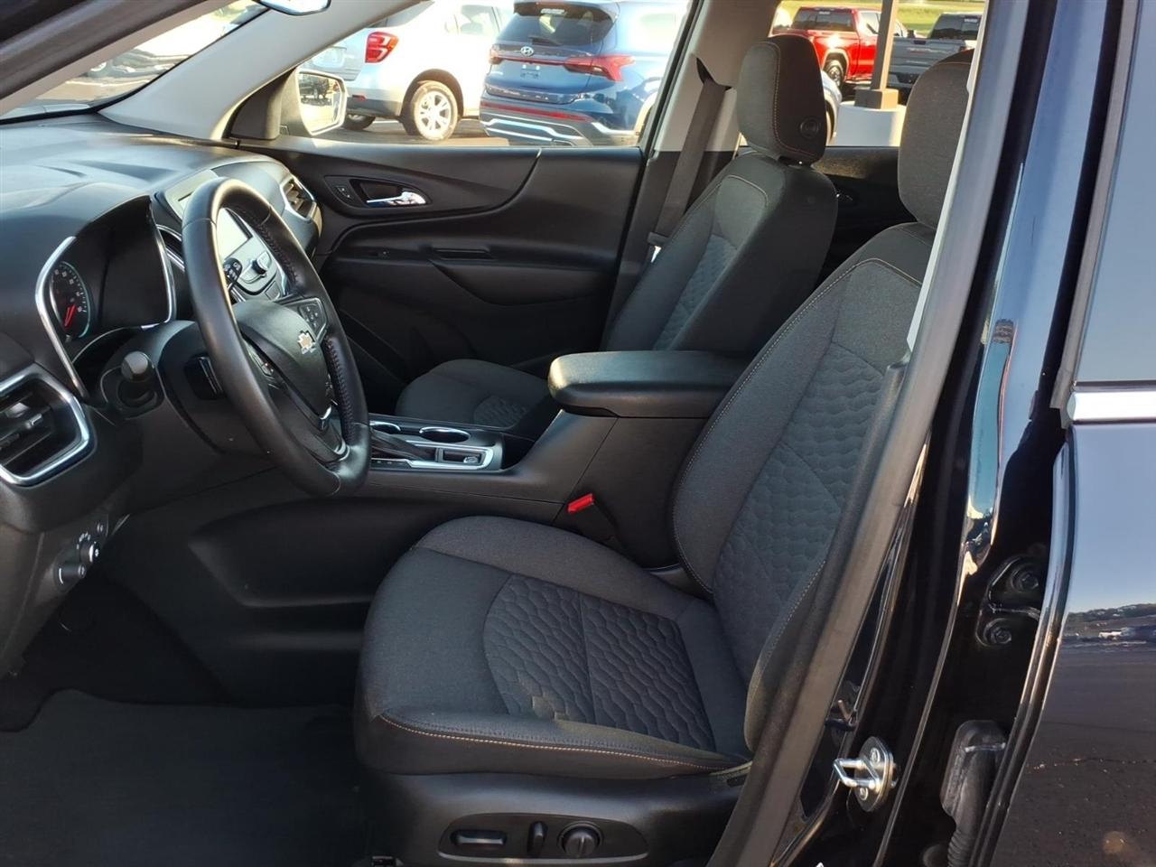 Chevrolet Equinox FWD 4dr LT w/2FL 2020