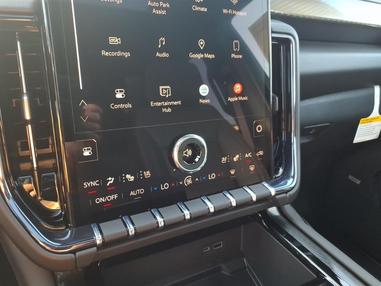 GMC Yukon 4WD 4dr AT4 2026