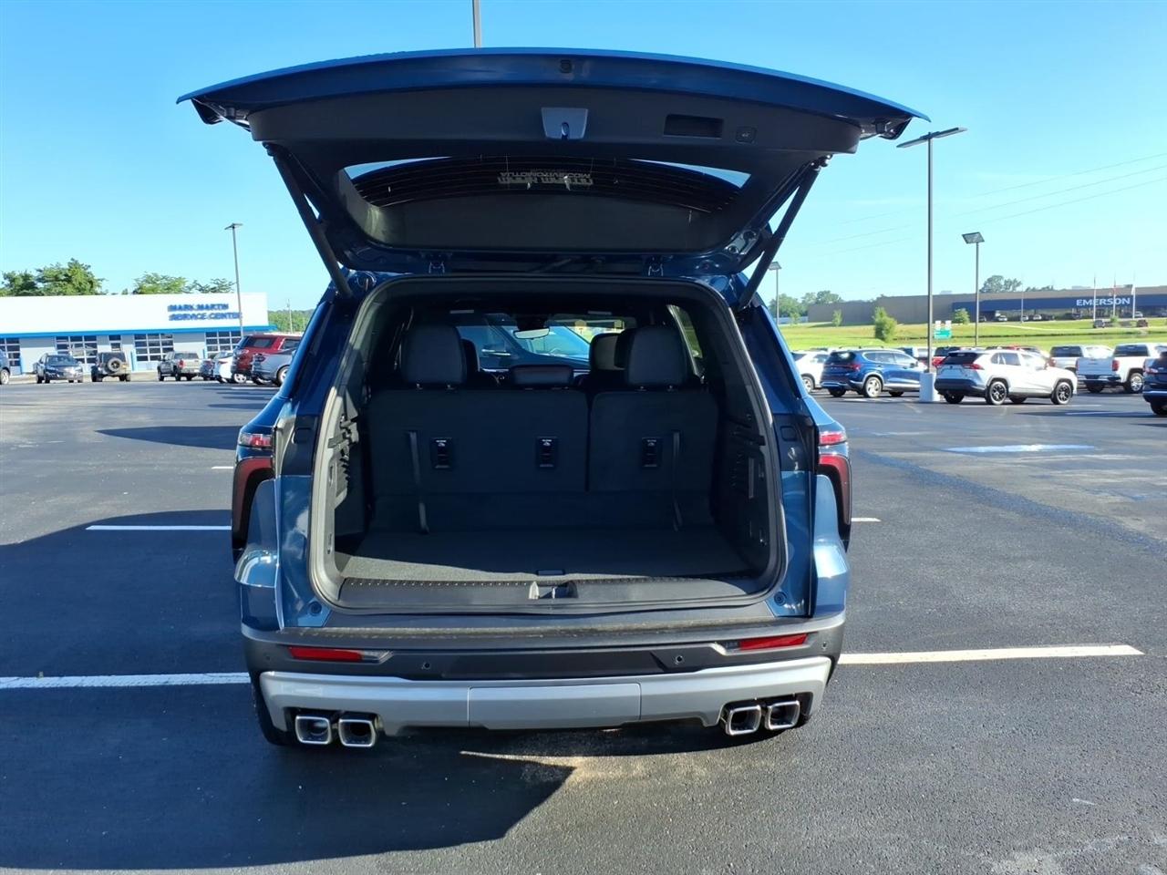 Chevrolet Traverse AWD 4dr Z71 2026