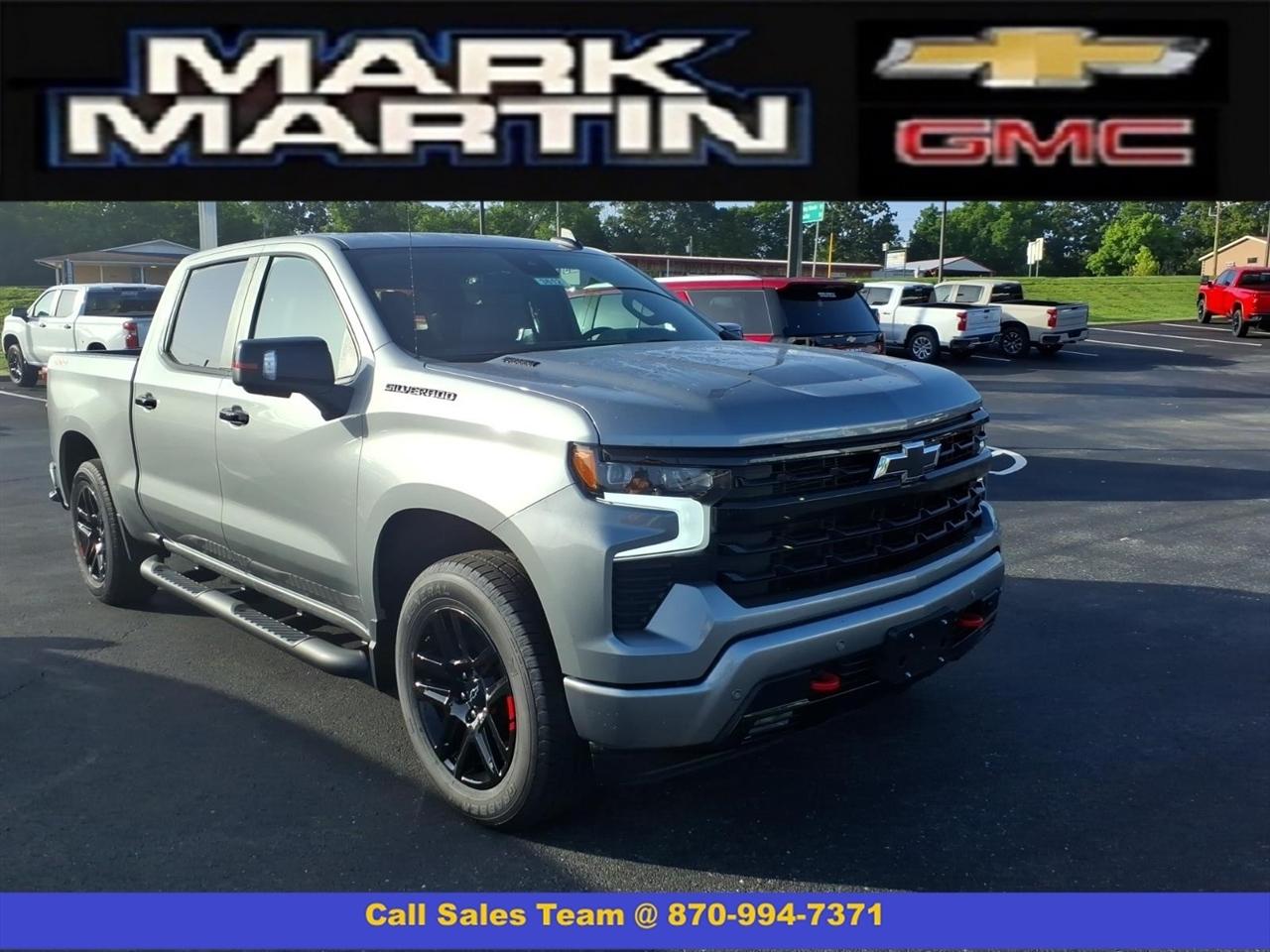 Chevrolet Silverado 1500 4WD Crew Cab 147" RST 2026