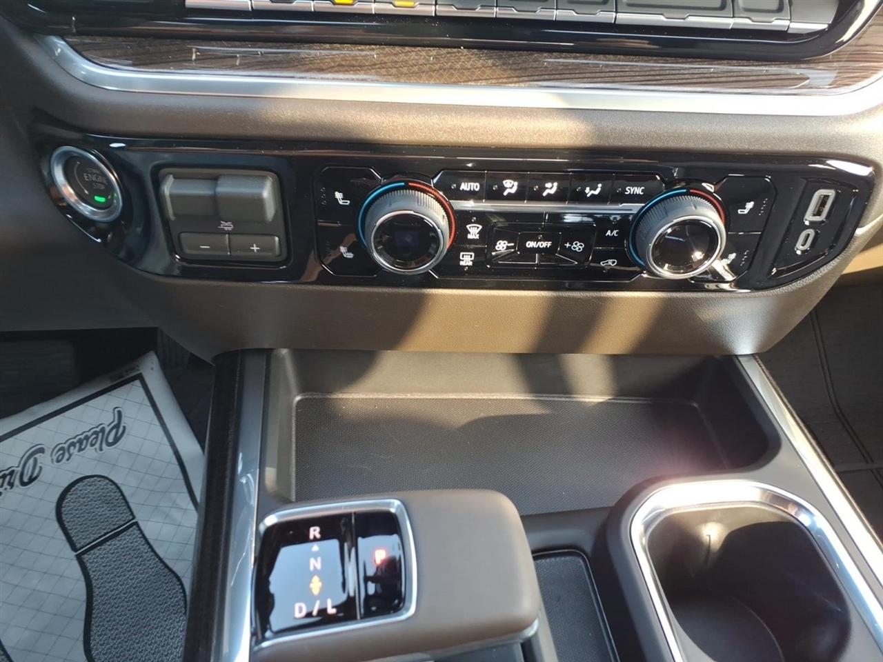 Chevrolet Silverado 1500 4WD Crew Cab 147" RST 2026